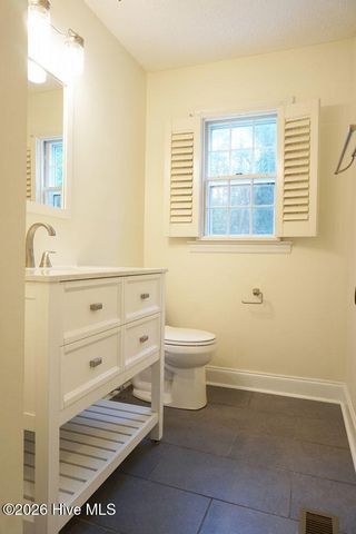 318 Foxhall Court, Wilmington, NC 28412