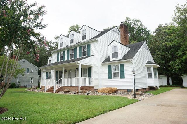 318 Foxhall Court, Wilmington, NC 28412