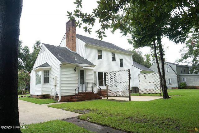 318 Foxhall Court, Wilmington, NC 28412