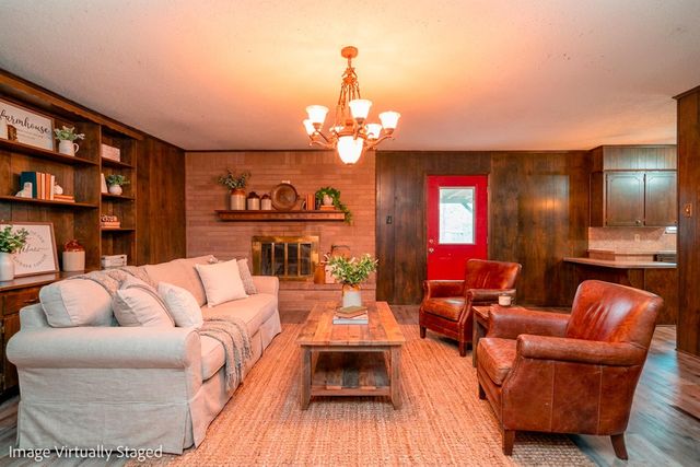 816 Blueridge Pkwy, Longview, TX 75605