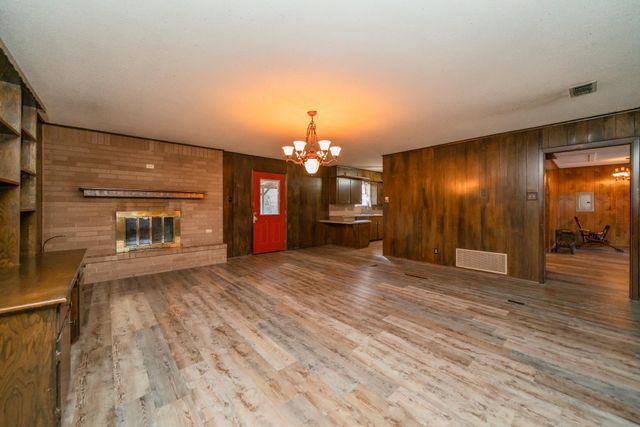 816 Blueridge Pkwy, Longview, TX 75605