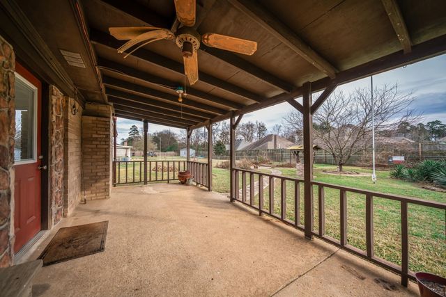 816 Blueridge Pkwy, Longview, TX 75605