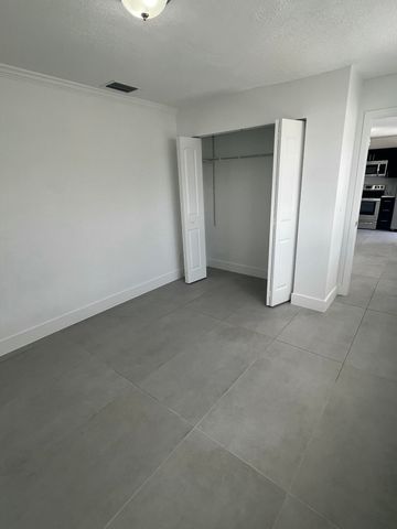 4791 Elmhurst Rd B, West Palm Beach, FL 33417