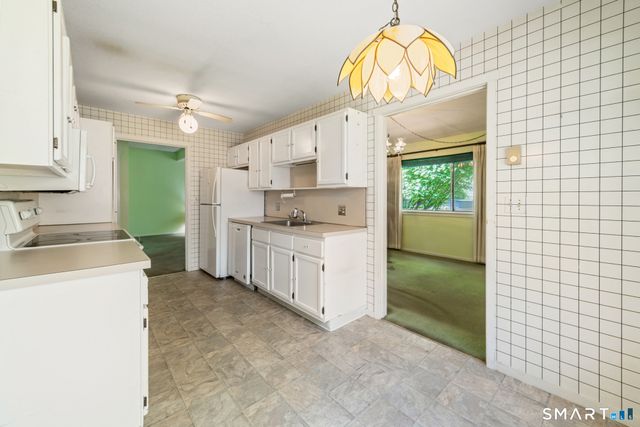 847 Heritage Village B, Southbury, CT 06488