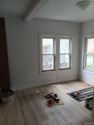 414 S Oakley Street, Saginaw, MI 48602