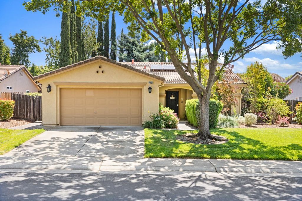 4531 Excelsior Rd, Mather, CA 95655