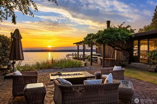 6209 Lake Washington Blvd NE, Kirkland, WA 98033