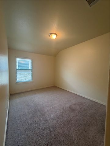 1966 De Berry Lane, Princeton, TX 75407