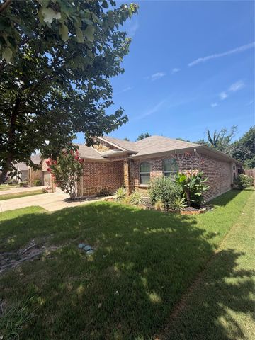 1966 De Berry Lane, Princeton, TX 75407