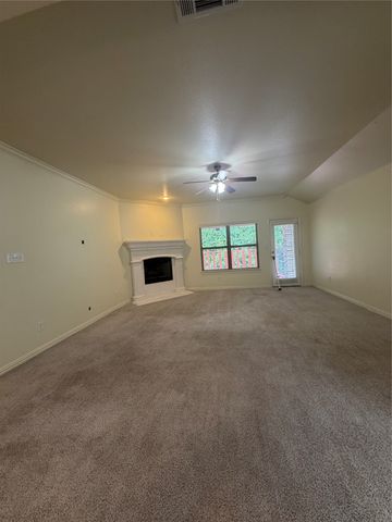 1966 De Berry Lane, Princeton, TX 75407