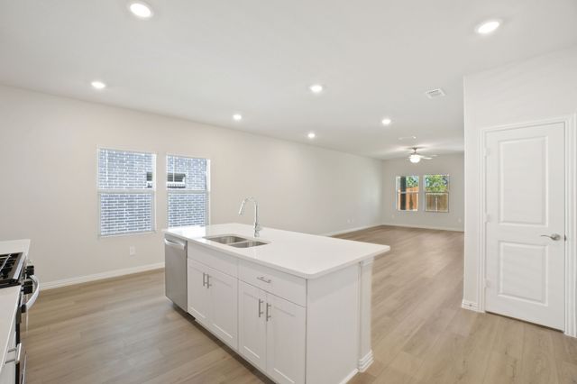 1406 Bridgestone Drive, Princeton, TX 75071