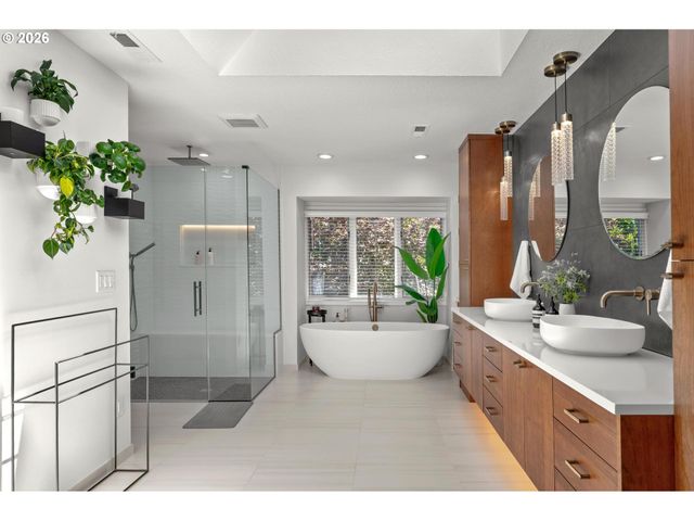 3625 Sw 60TH Pl, Portland, OR 97221