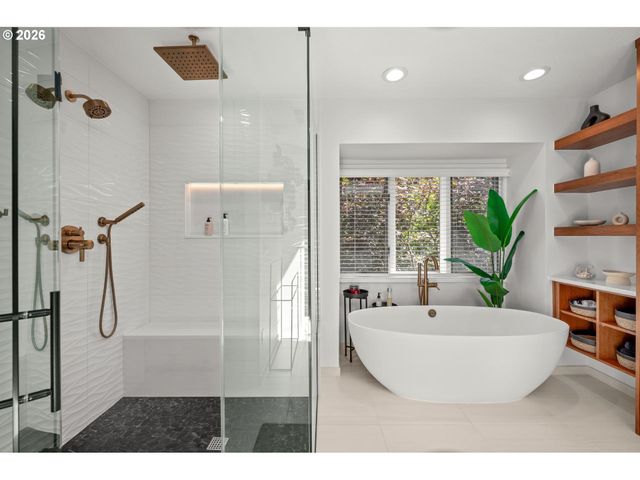 3625 Sw 60TH Pl, Portland, OR 97221