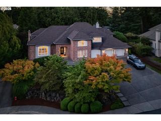 3625 Sw 60TH Pl, Portland, OR 97221