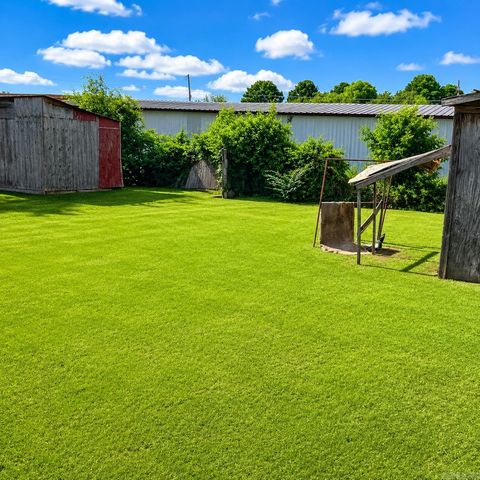 6517 DELHAVEN Drive, North Little Rock, AR 72117