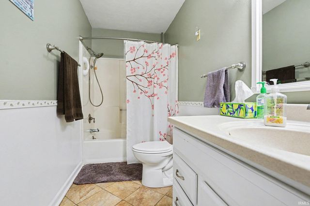 53652 County Road 1, Elkhart, IN 46514