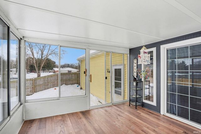 53652 County Road 1, Elkhart, IN 46514