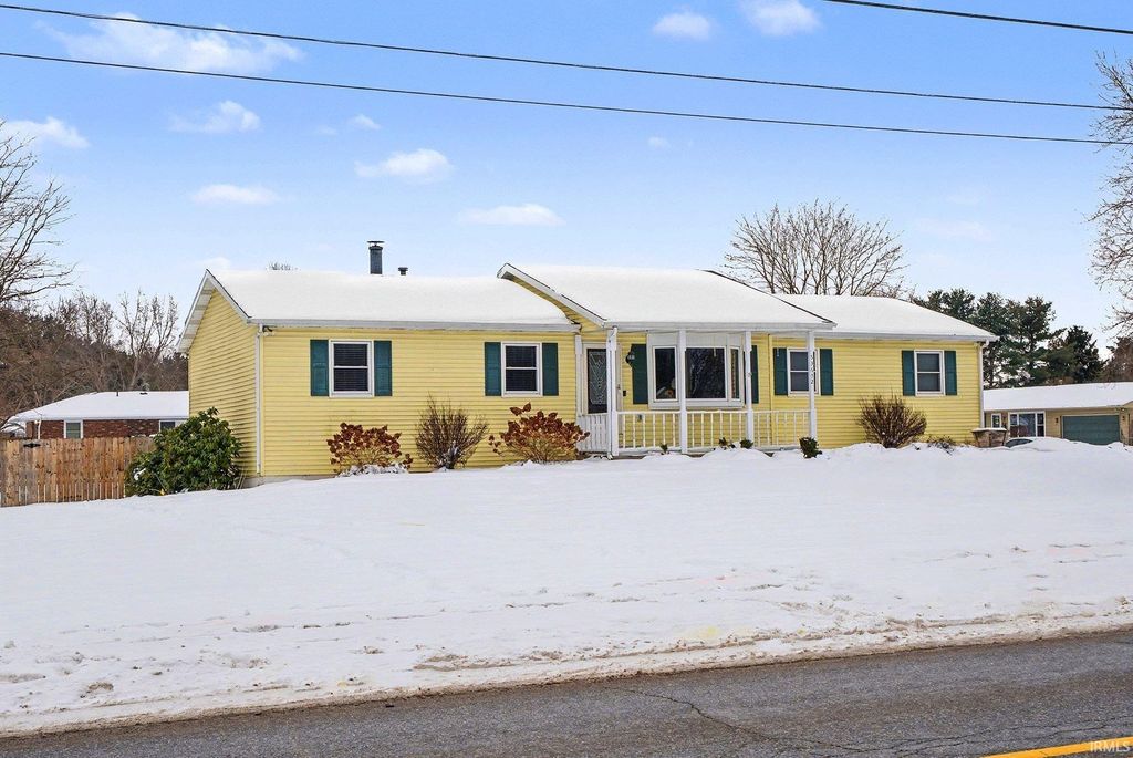 53652 County Road 1, Elkhart, IN 46514