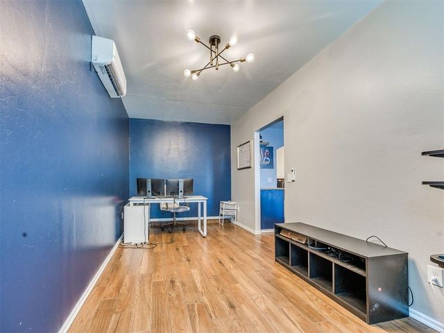 9809 SW 33rd Street, Yukon, OK 73099