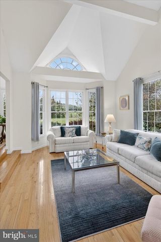 292 PENN HARBOURTON RD, Pennington, NJ 08534