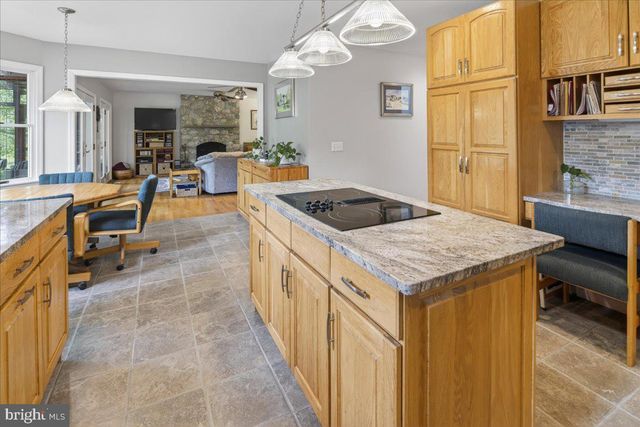 292 PENN HARBOURTON RD, Pennington, NJ 08534