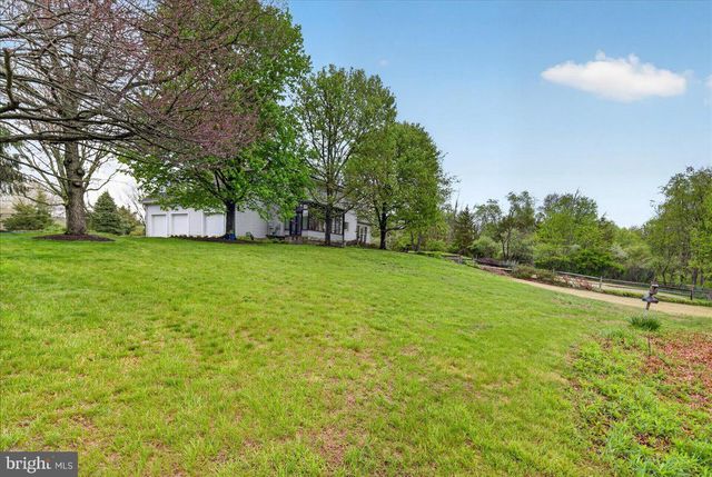 292 PENN HARBOURTON RD, Pennington, NJ 08534