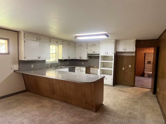10650 W Hwy 9 Highway, Whitefield, OK 74462