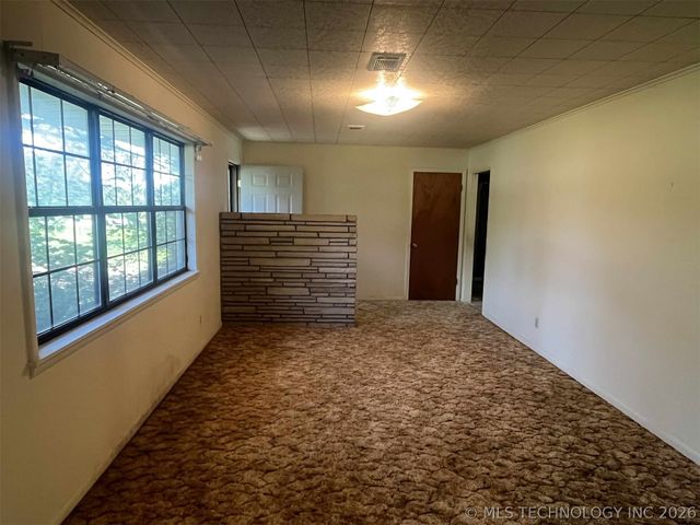 10650 W Hwy 9 Highway, Whitefield, OK 74462