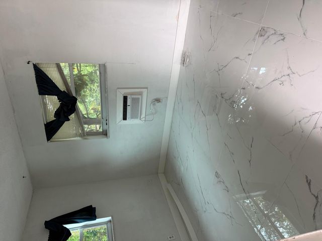 6019 Hayes Street, Hollywood, FL 33024