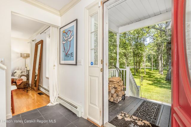 32 Stella Drive, Gardiner, NY 12525