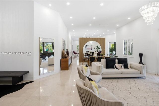 331 SW 124th Ave, Miami, FL 33184