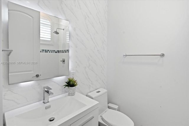 331 SW 124th Ave, Miami, FL 33184