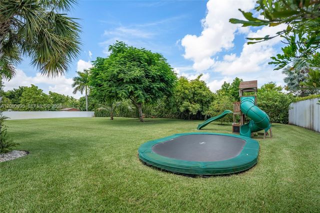 331 SW 124th Ave, Miami, FL 33184