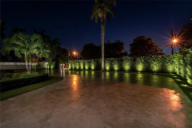 331 SW 124th Ave, Miami, FL 33184