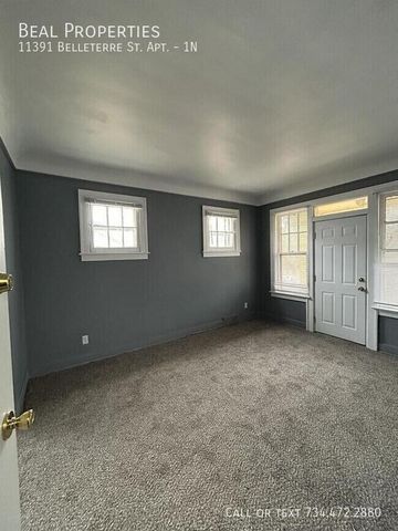11391 Belleterre Avenue, Detroit, MI 48204
