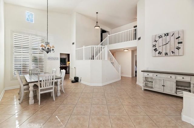 1040 Nighthawk Drive, Corona, CA 92881