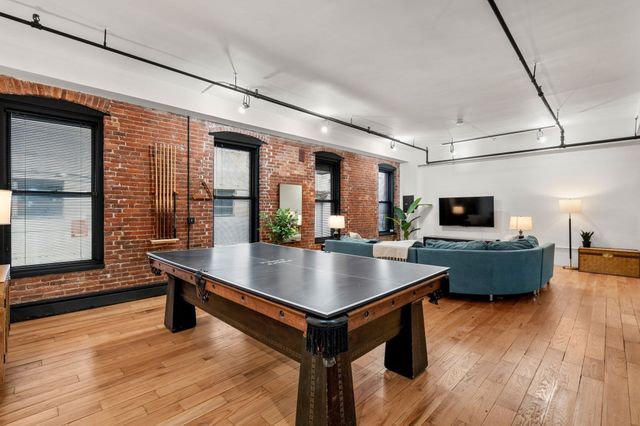 19 Stanhope 1C, Boston, MA 02116