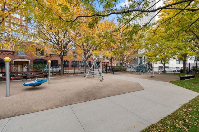 19 Stanhope 1C, Boston, MA 02116