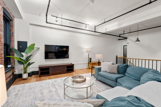 19 Stanhope 1C, Boston, MA 02116