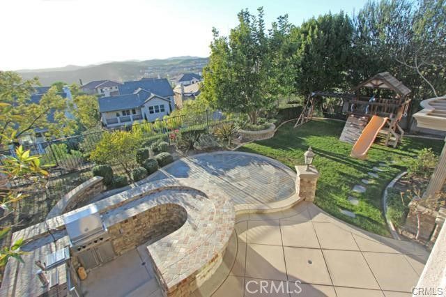 27 Running Brook Dr, Laguna Hills, CA 92679