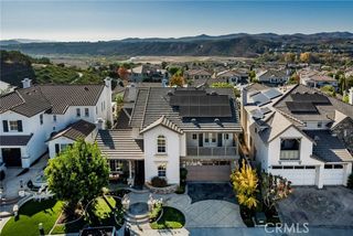 27 Running Brook Dr, Laguna Hills, CA 92679