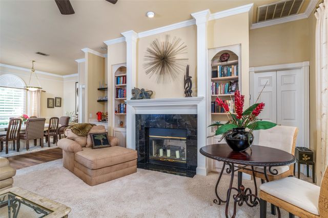 6703 Landover Hills Lane, Arlington, TX 76017