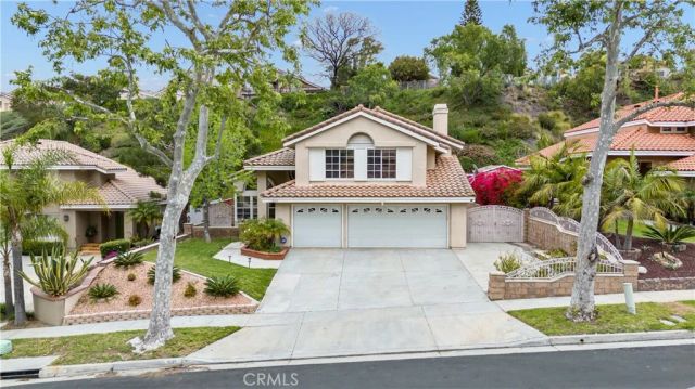 1535 San Almada Road, Corona, CA 92882