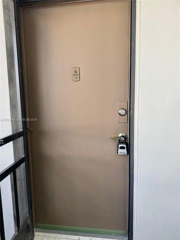 1680 NE 191st St 310-2, Miami, FL 33179