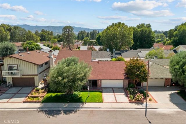 25631 Bellerive, Valencia, CA 91355