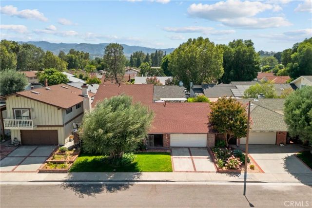 25631 Bellerive, Valencia, CA 91355
