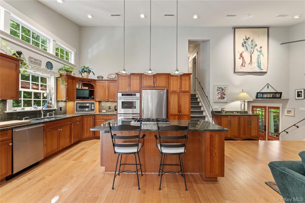 7 Giglio Court, Croton-on-hudson, NY 10520 — photo 5