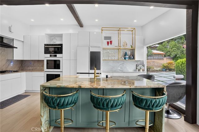 22061 Londelius Street, West Hills, CA 91304