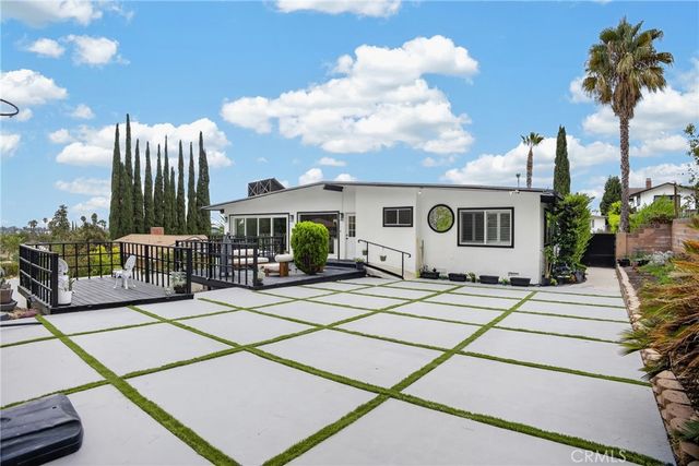 22061 Londelius Street, West Hills, CA 91304