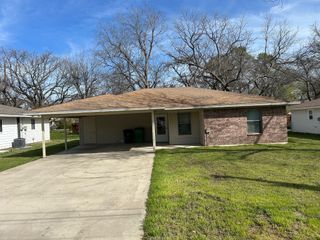 1405 Cherry, Gainesville, TX 76240